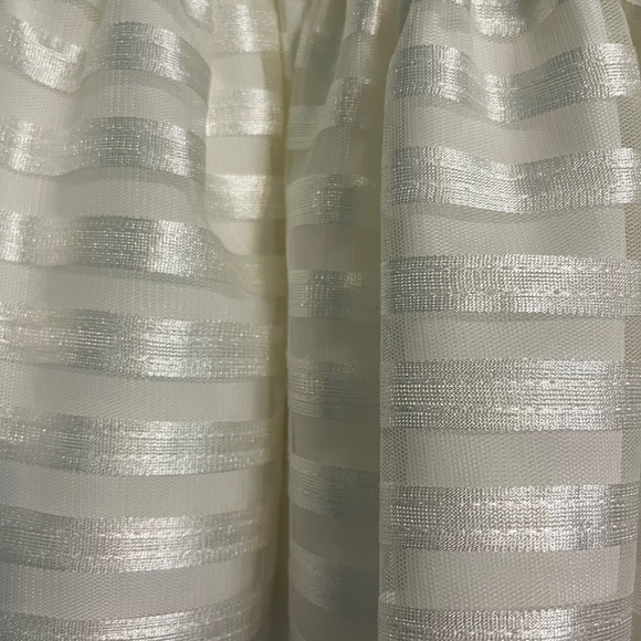 NWT Marmellata cream dress 6-9 months. Comes with head bow. - Picture 2 of 6